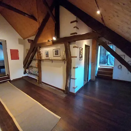 La Maison De Campagne Pansiyon Mont-Saint-Jean (Sarthe)
